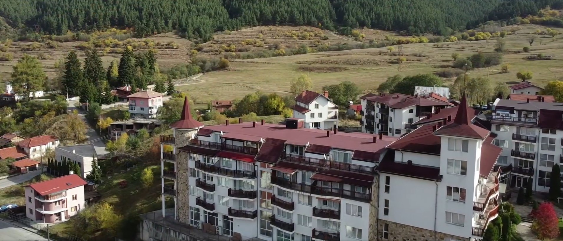 Екстериор на комплекс Eagle Rock в Бели Искър - домът на Панорамен апартамент 301